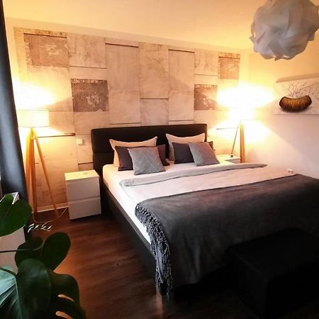 Appartment Fasanenhof Klinikum Und Uni Nah Mit Netflix Kassel Dış mekan fotoğraf