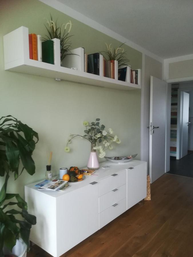 Appartment Fasanenhof Klinikum Und Uni Nah Mit Netflix Kassel Dış mekan fotoğraf